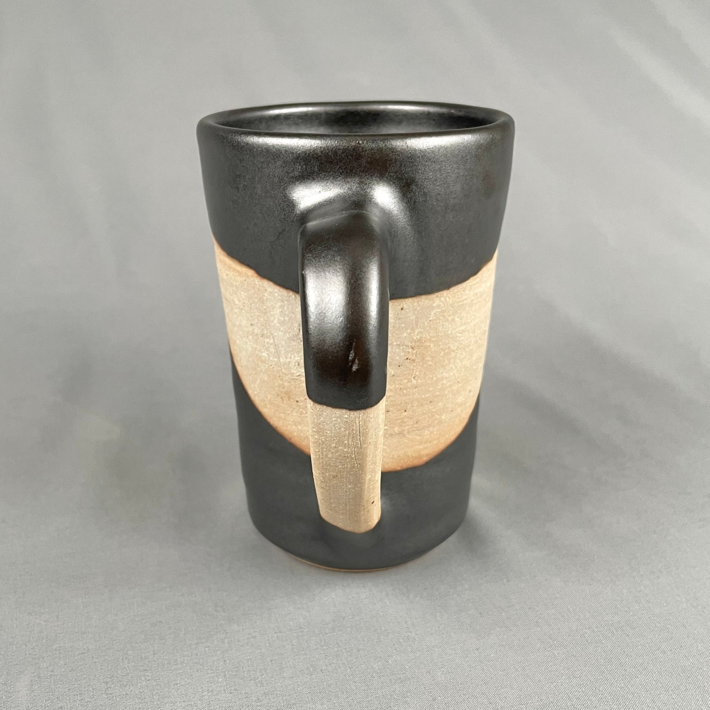 B&W mug 3