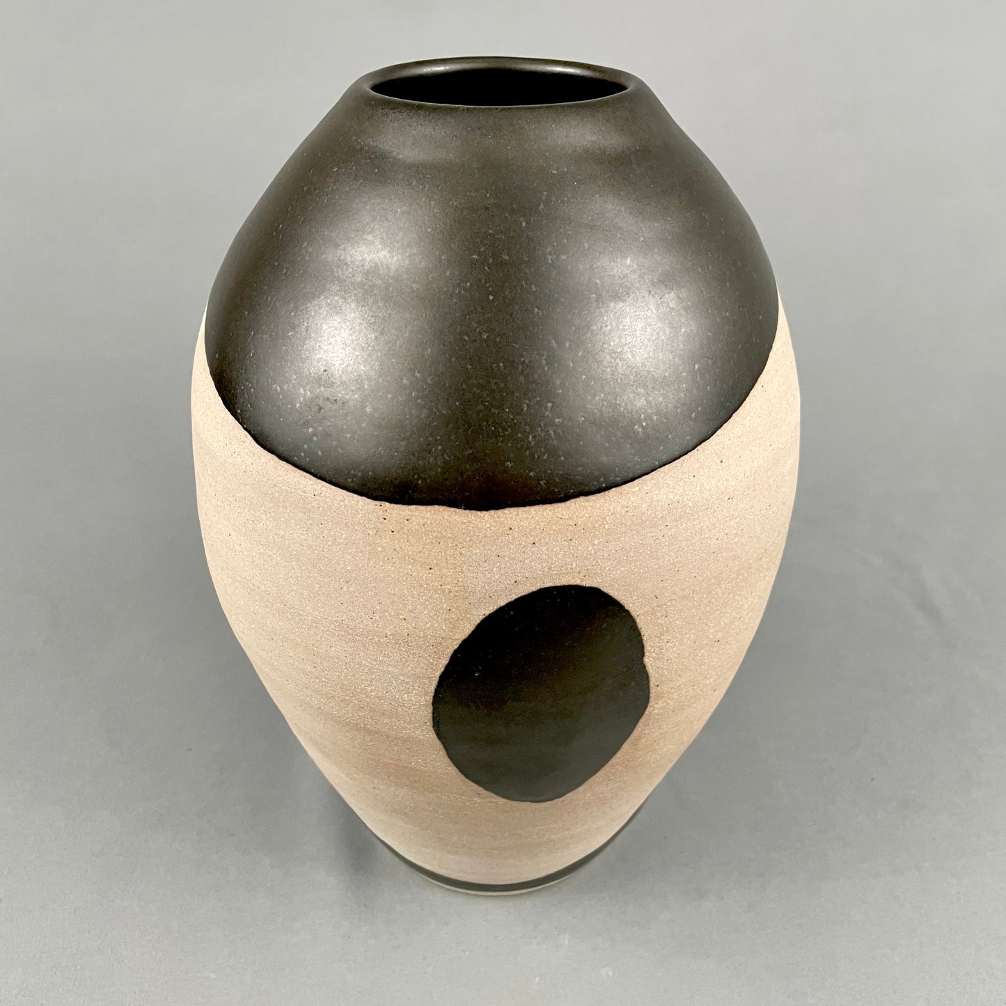 Black & White Vase VI