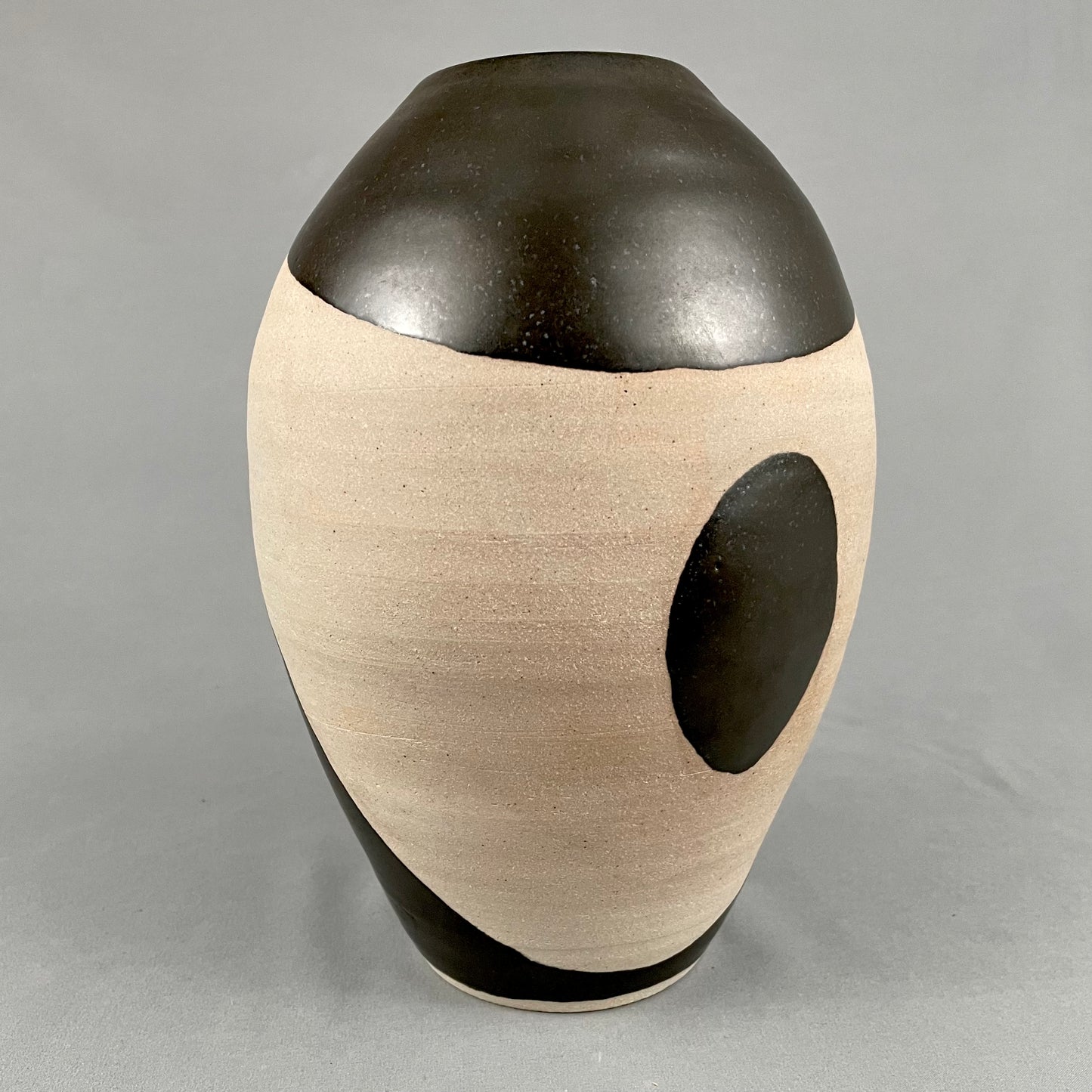 Black & White Vase VI