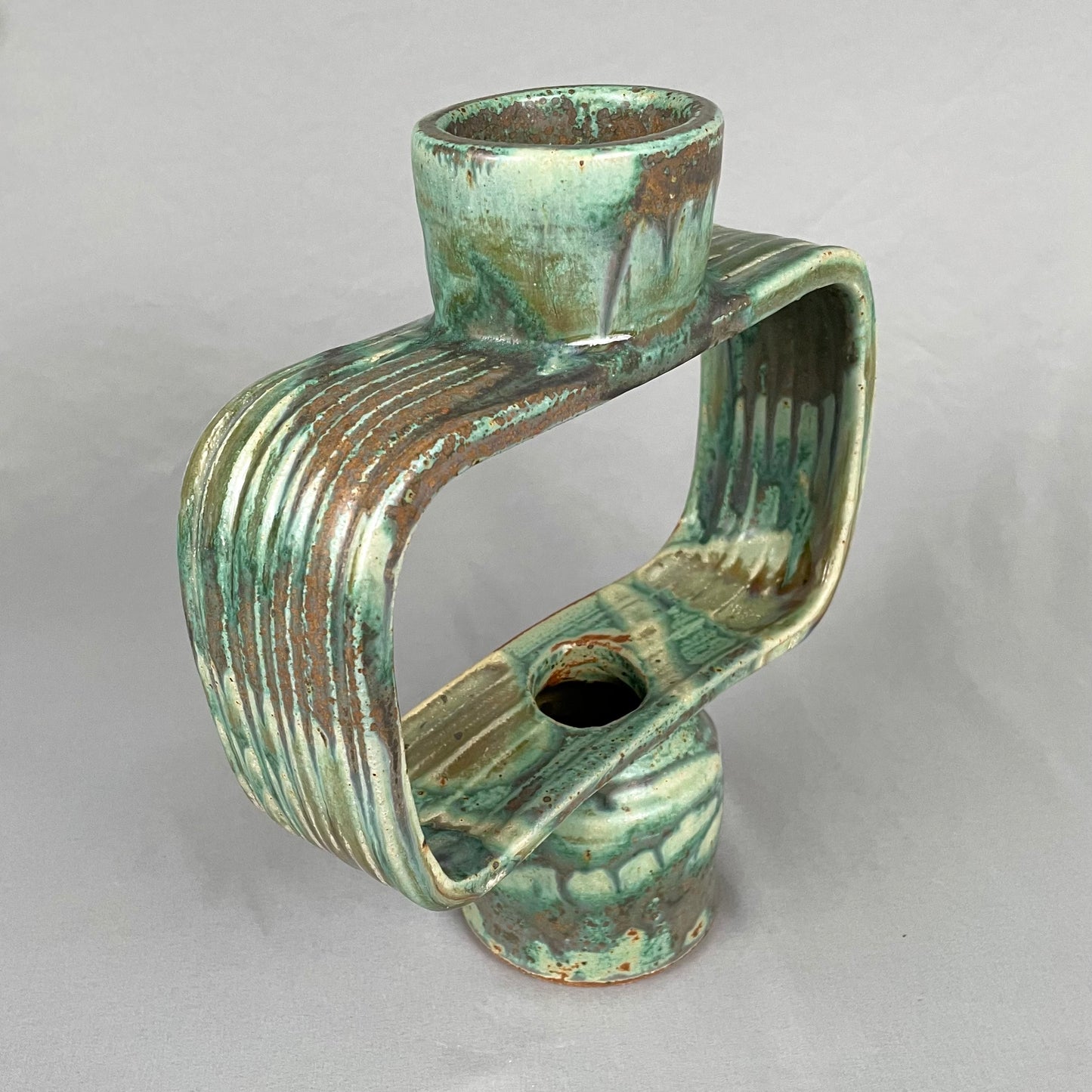 Void Vase Green
