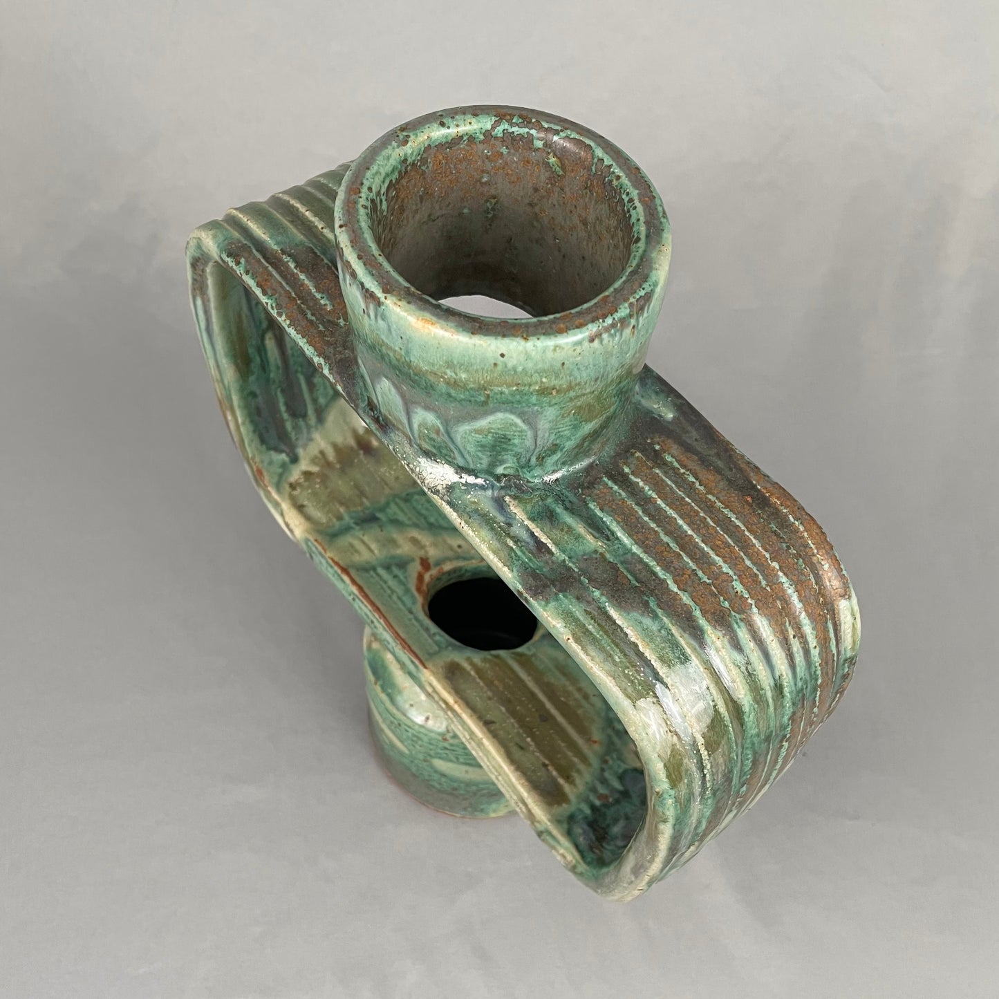 Void Vase Green