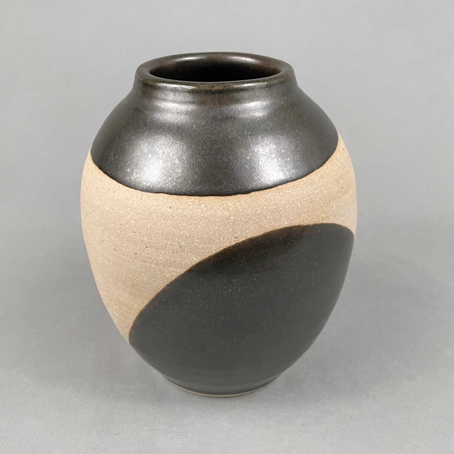 Black & White Vase #4