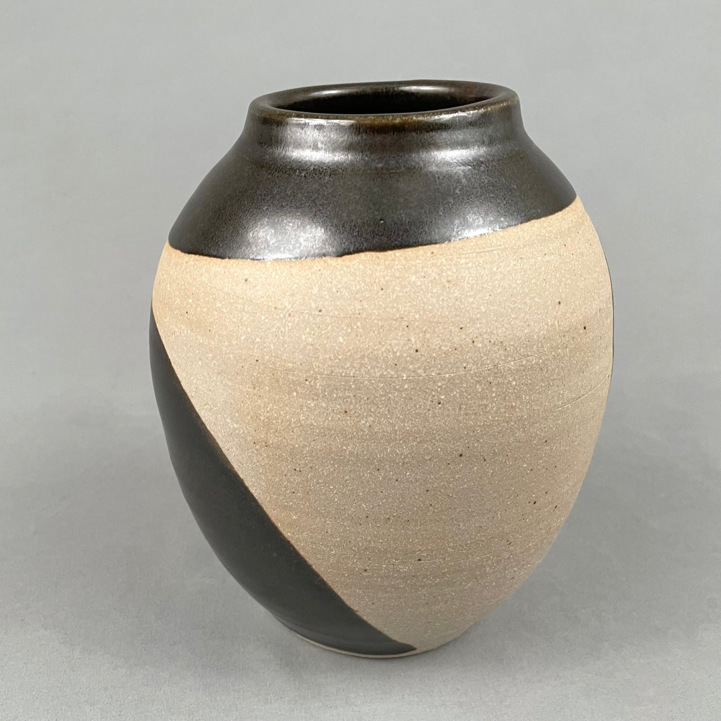 Black & White Vase #4