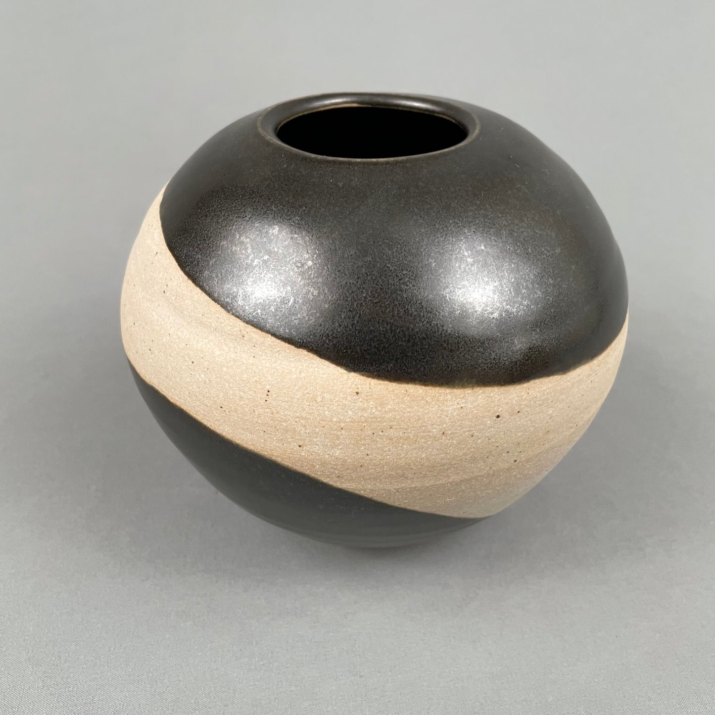 Black & White Vase #5