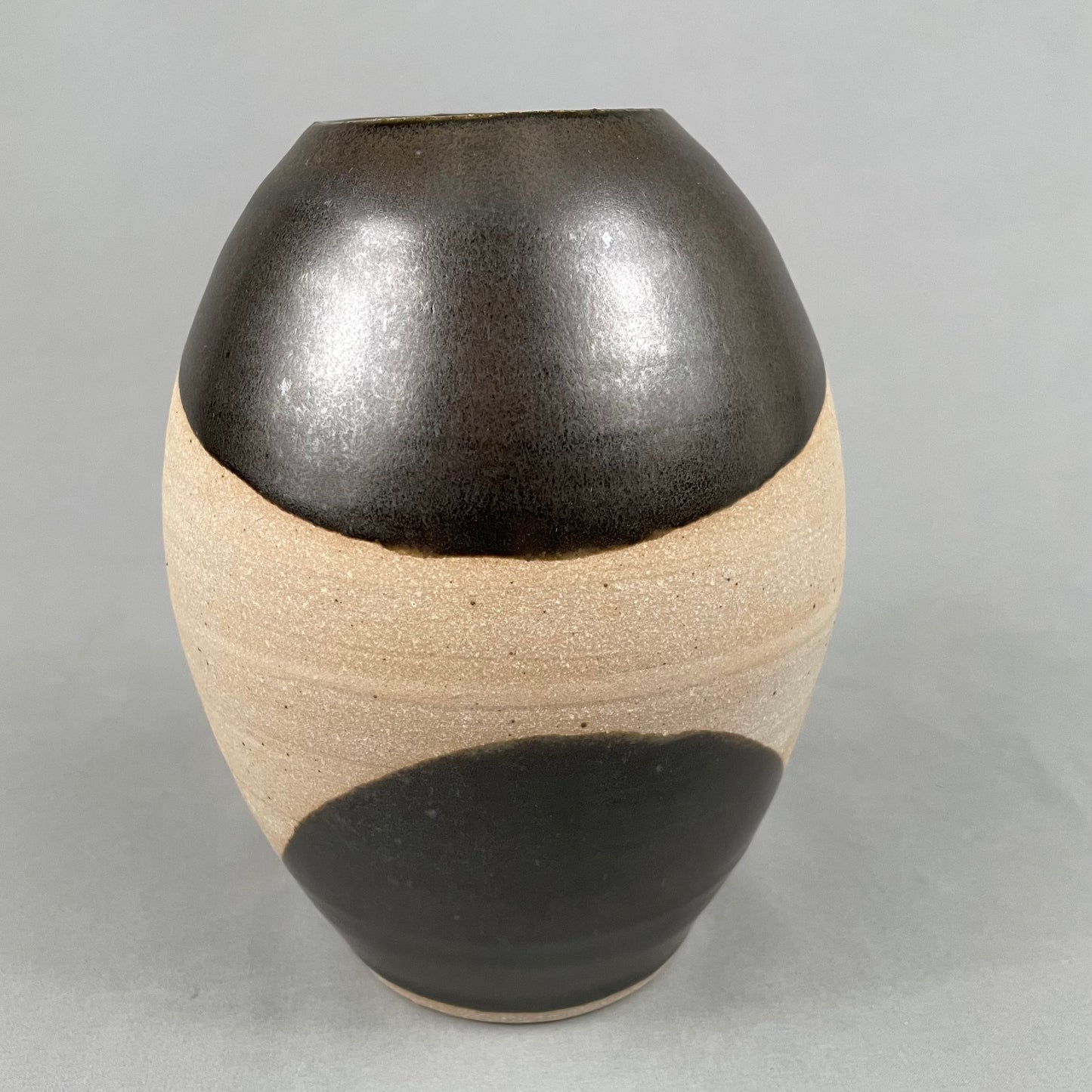Black & White Vase #9
