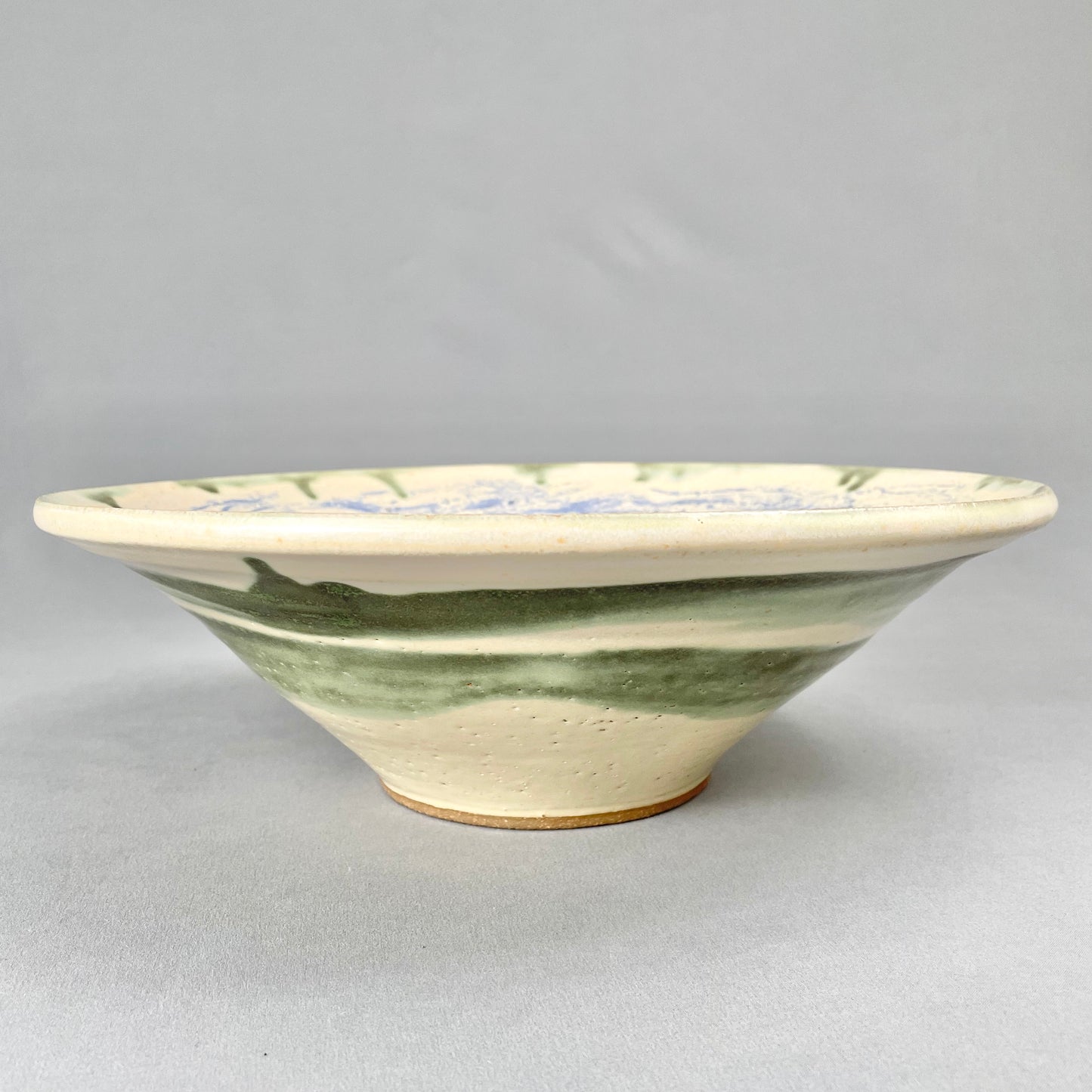 Swirl-Splash Serving Bowl