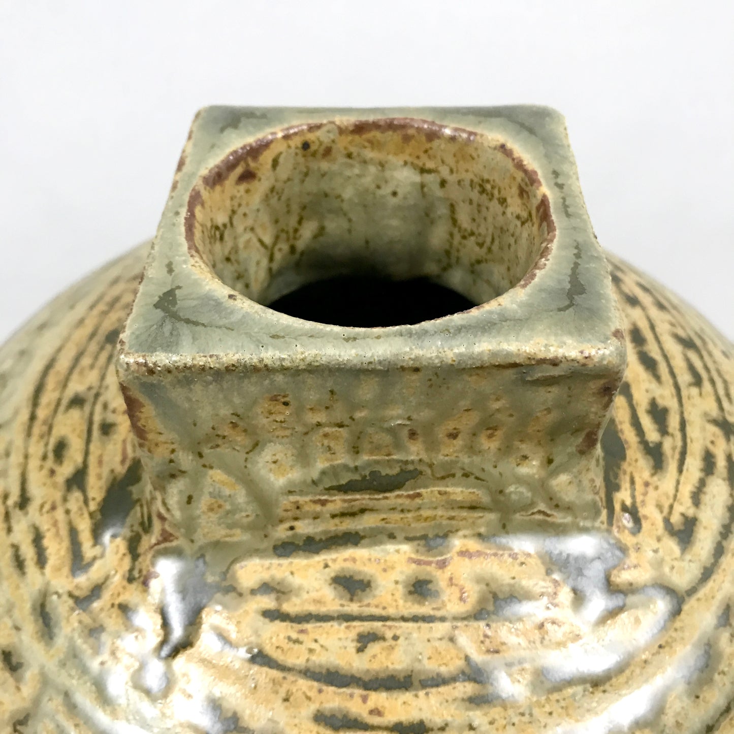 Monolith Vessel