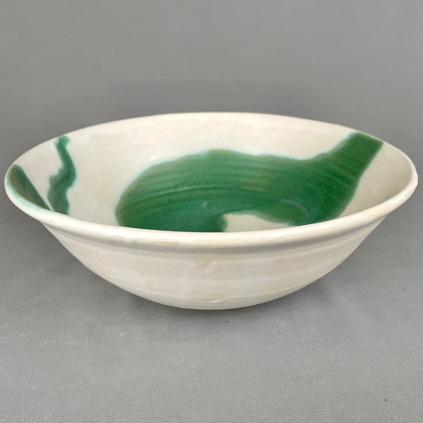 Serving Bowl. Green Swirl 2