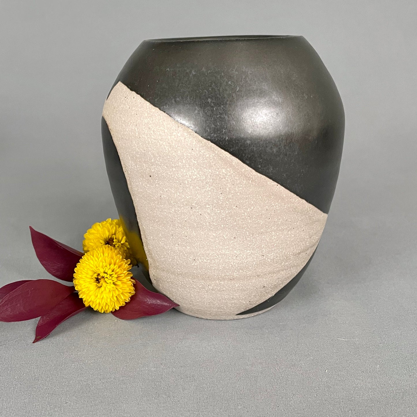 Black & White Vase #1