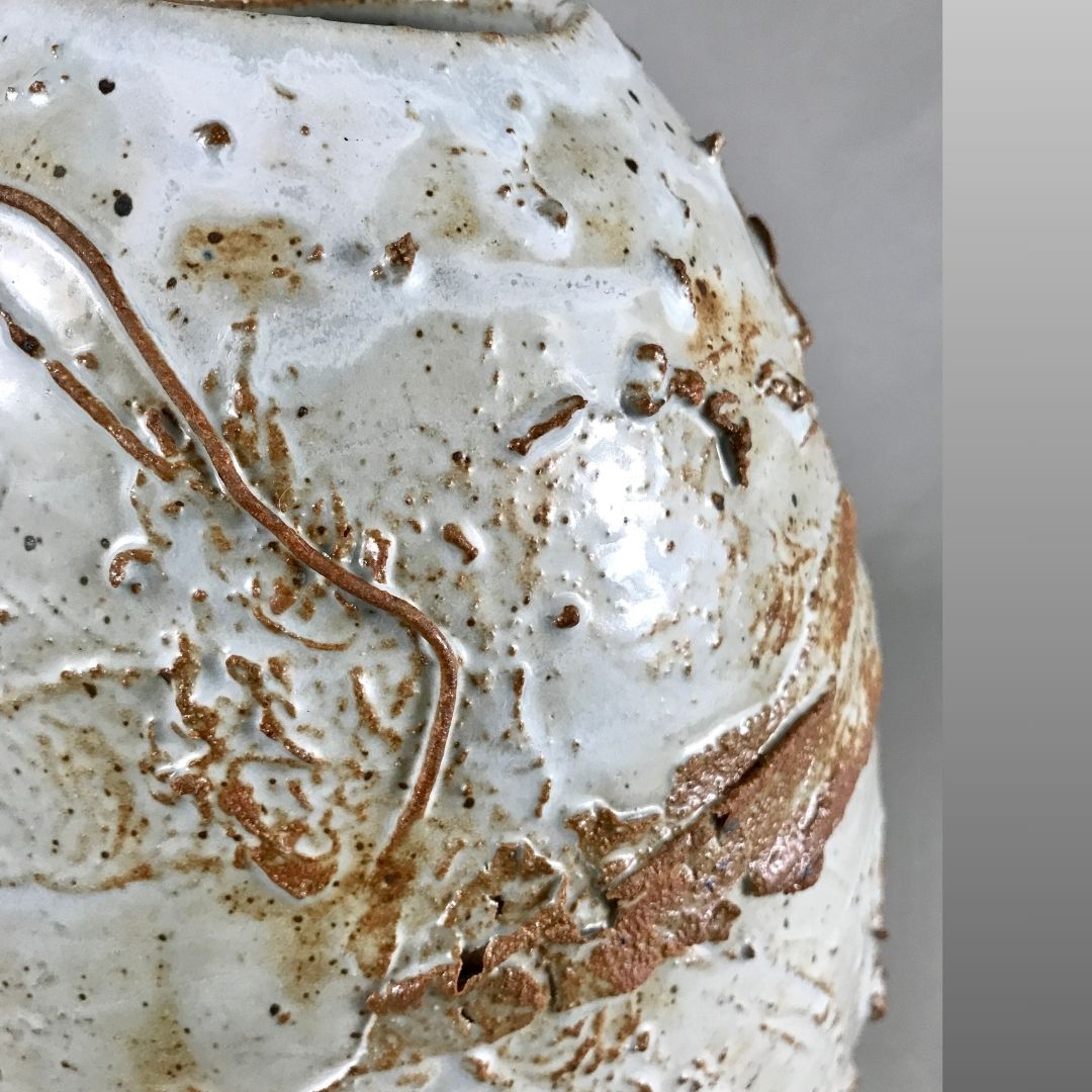 Textured Moon Jar (ovoid)