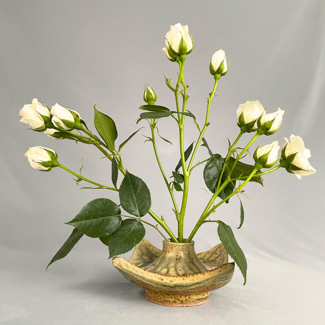 Mossy Gold small vessel