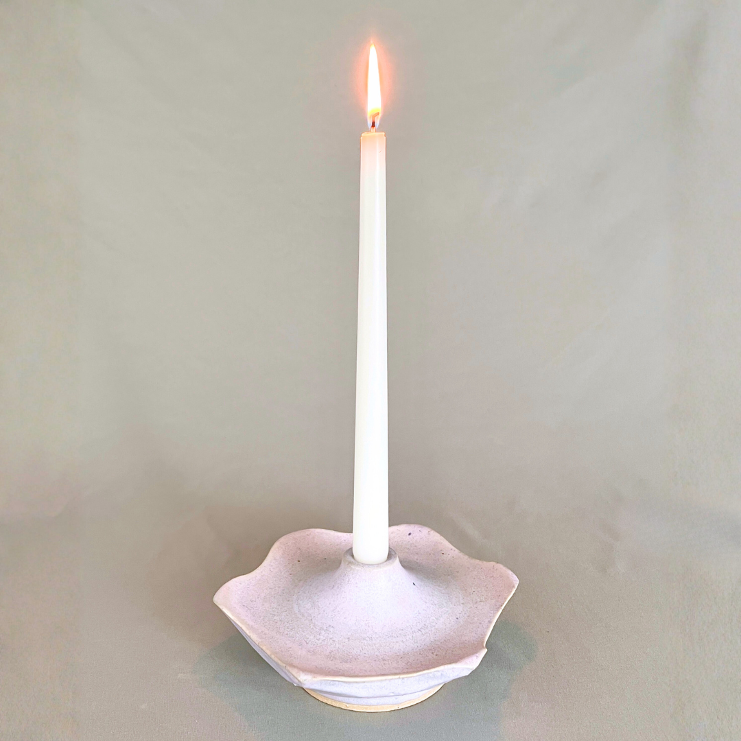 Lavender small vessel