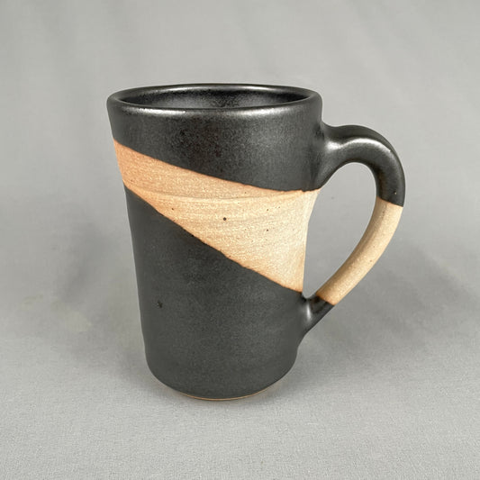 B&W mug 3