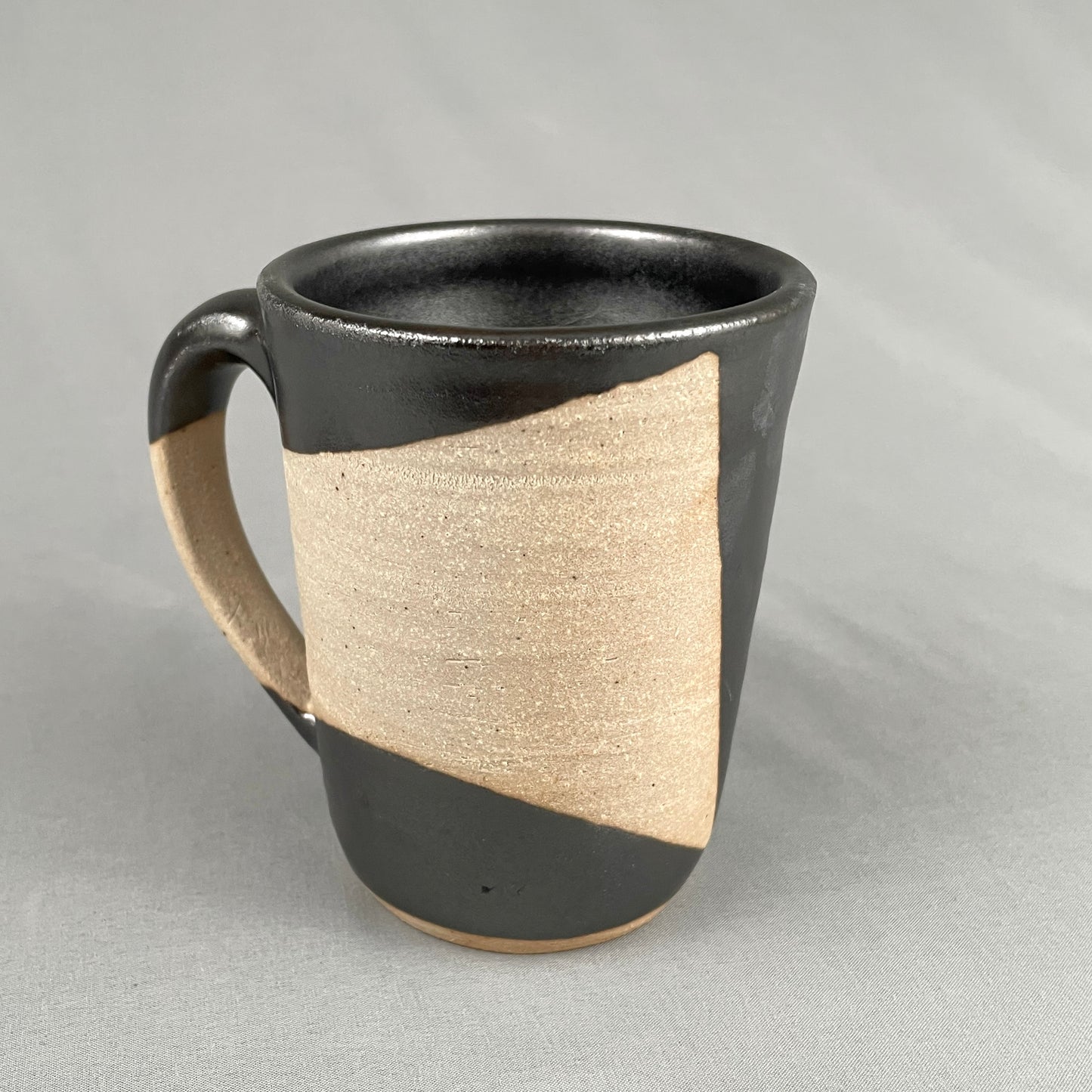 B&W mug 5