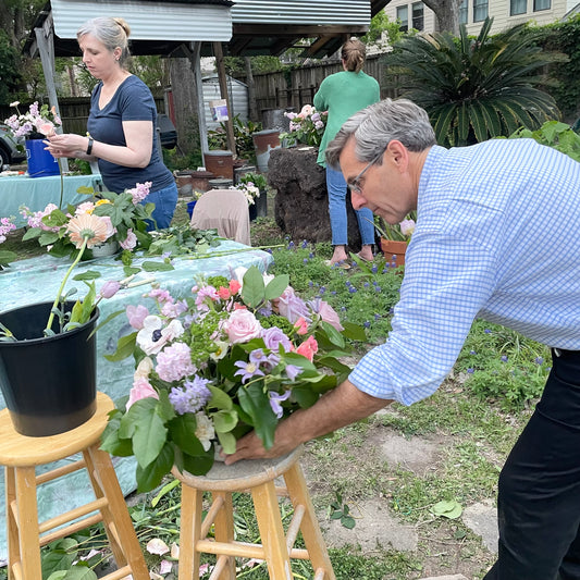 Floral Arranging Workshop. Sun 4/12. 1-2pm.