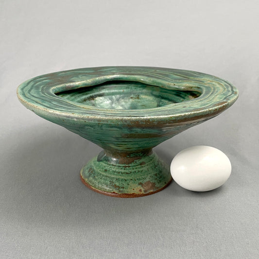 Green angular, curvy vase