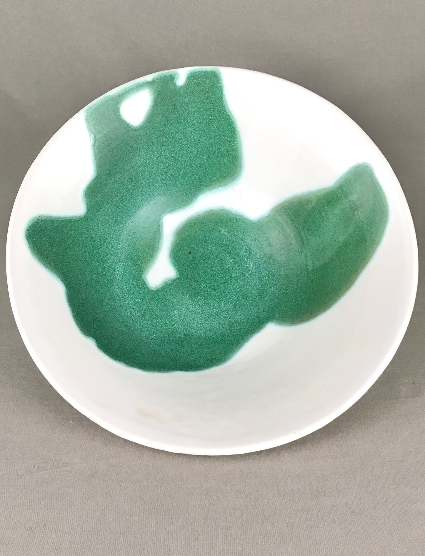 Serving Bowl. Green Swirl 1