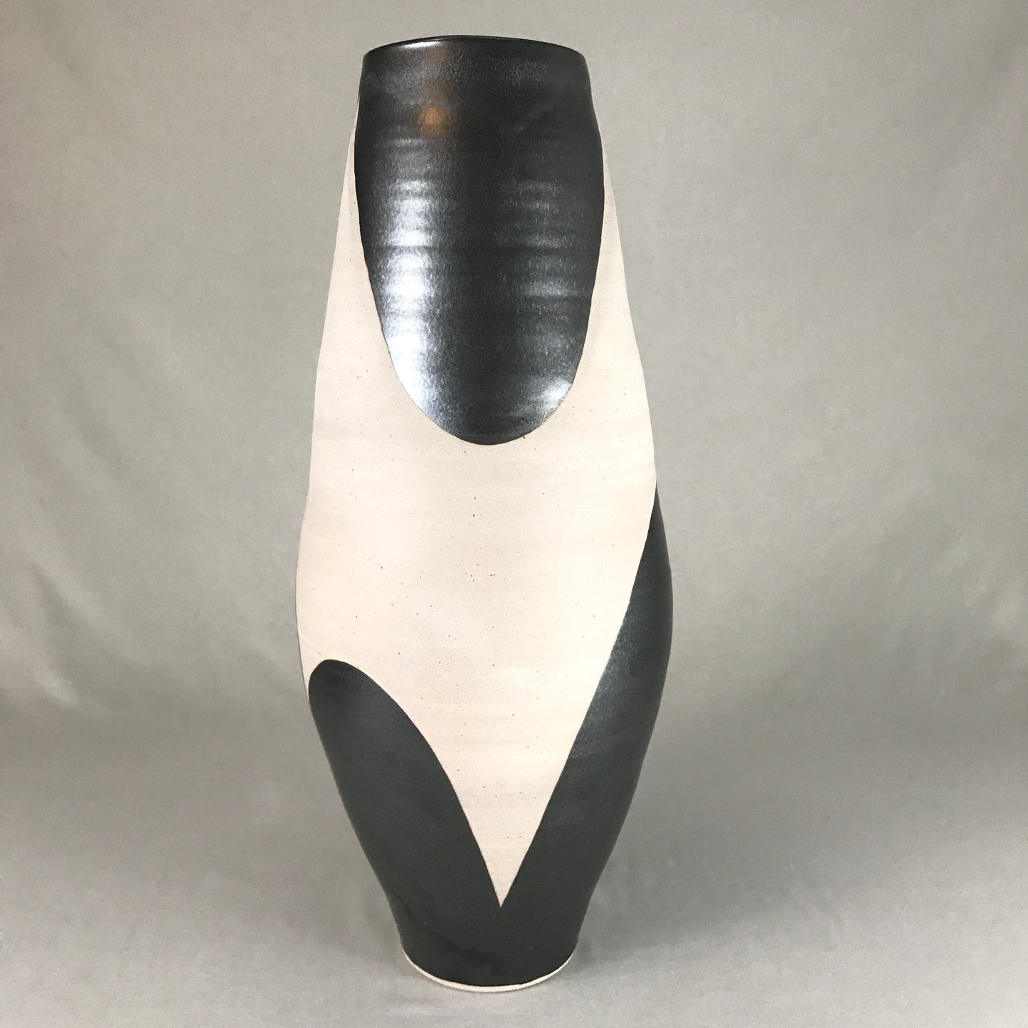 Black & White Vessel 22" Tall