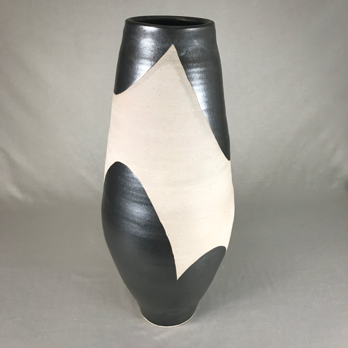 Black & White Vessel 22" Tall