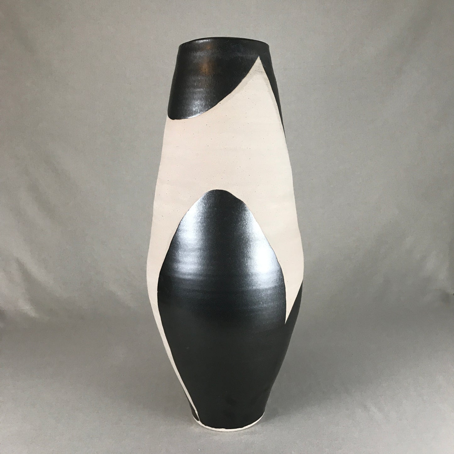 Black & White Vessel 22" Tall