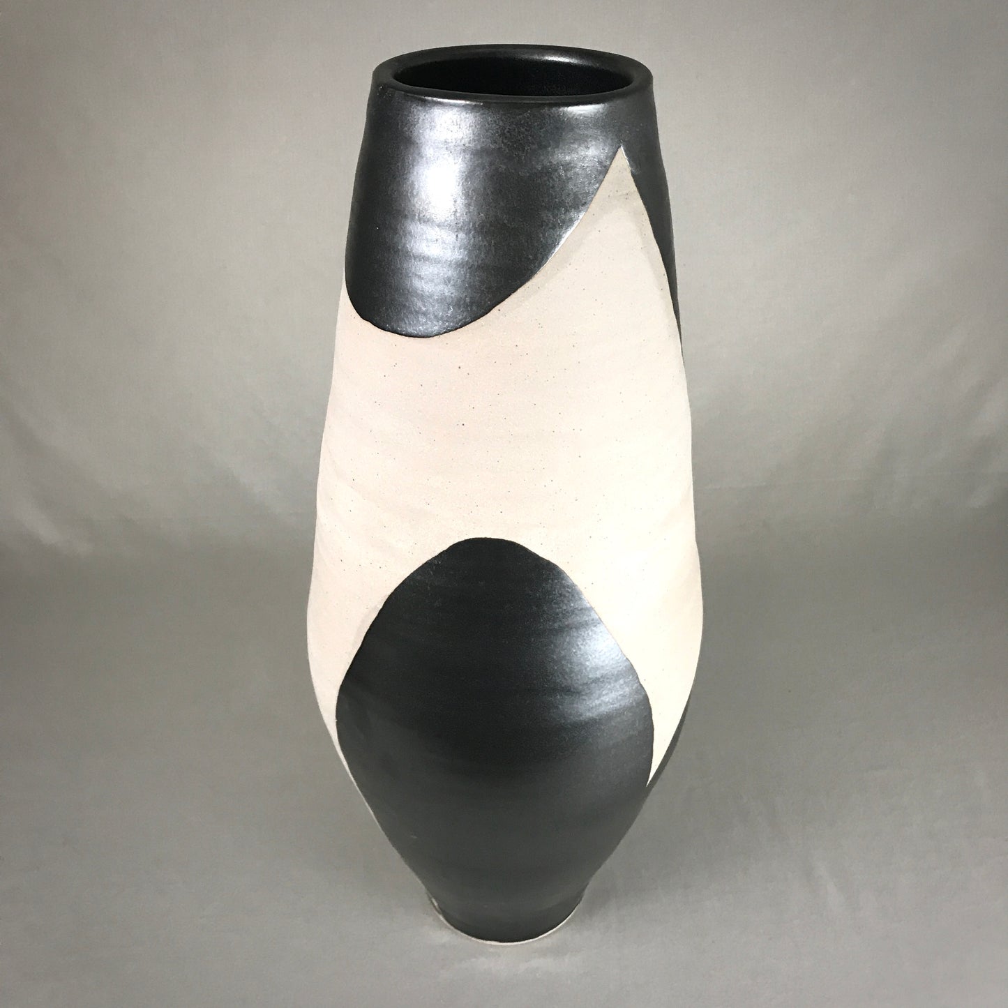 Black & White Vessel 22" Tall