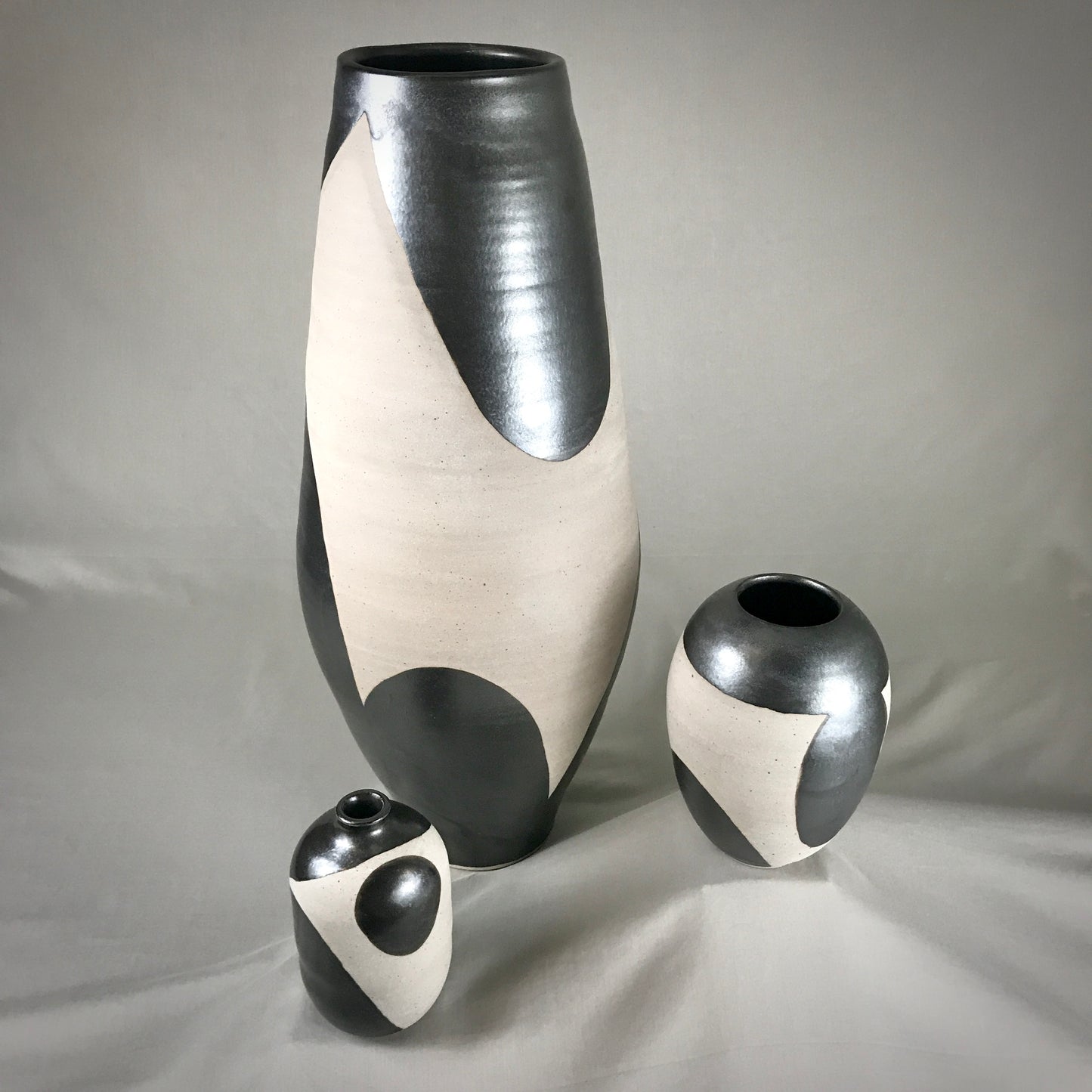 Black & White Vessel 22" Tall