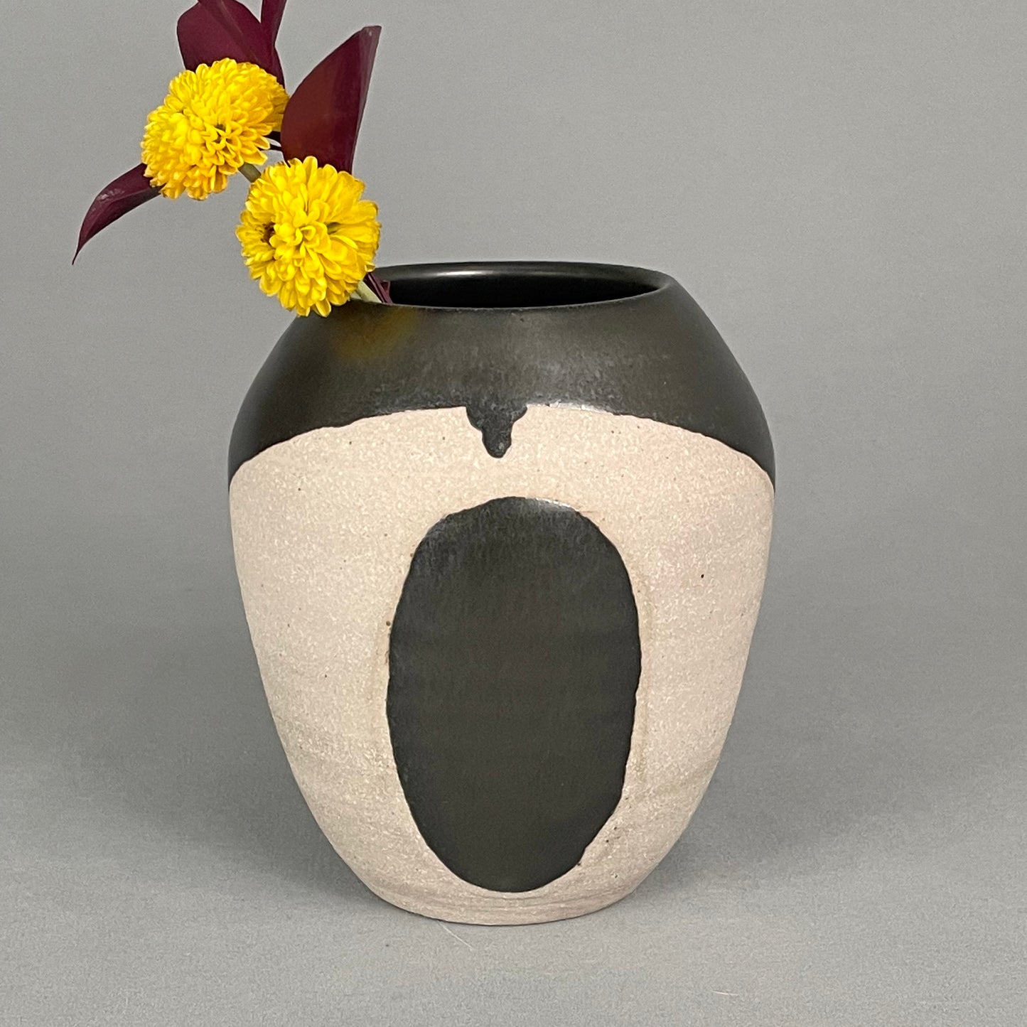 Black & White Vase #1