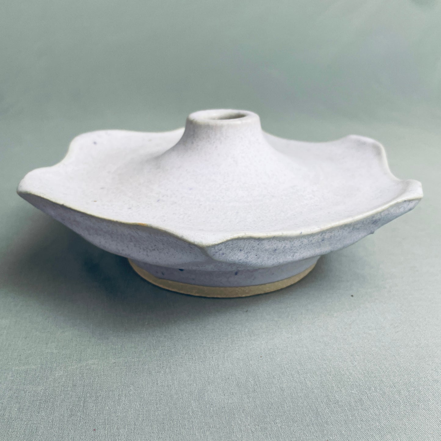 Lavender small vessel